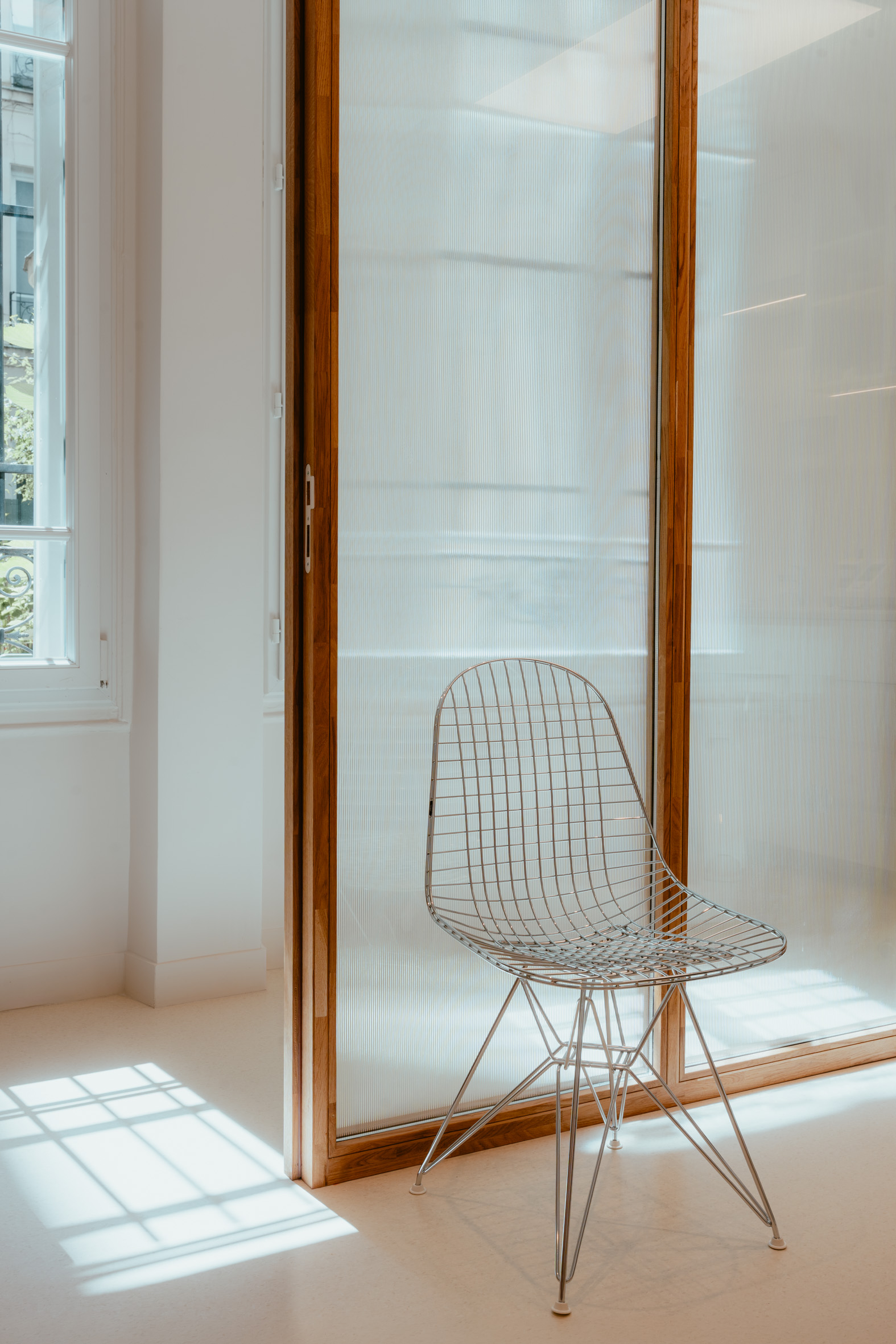 Salle d'attente confortable — cabinet d'orthodontie Paris 15e
